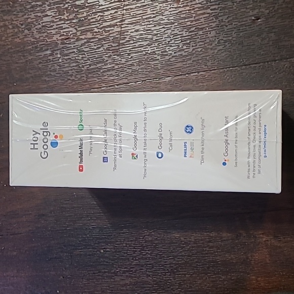 Google Nest Mini 2nd. Generation Smart Speaker w/ Google Assistant - Chalk - Picture 3 of 4